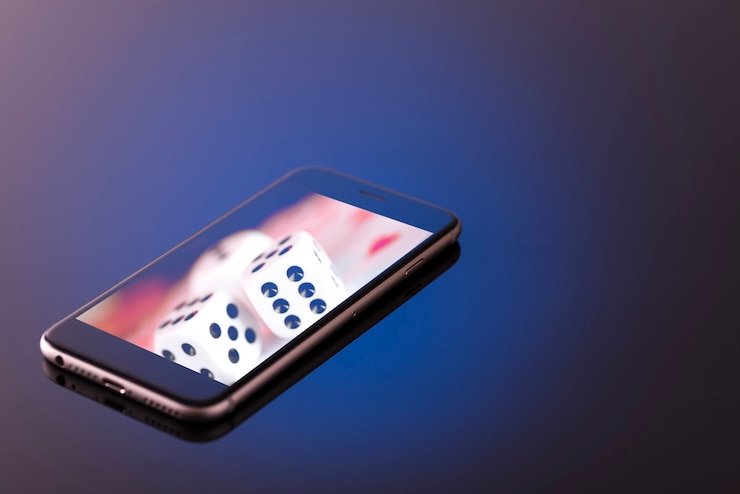 Meja Texas Poker di platform aromatoto dengan tampilan kartu komunal dan pot